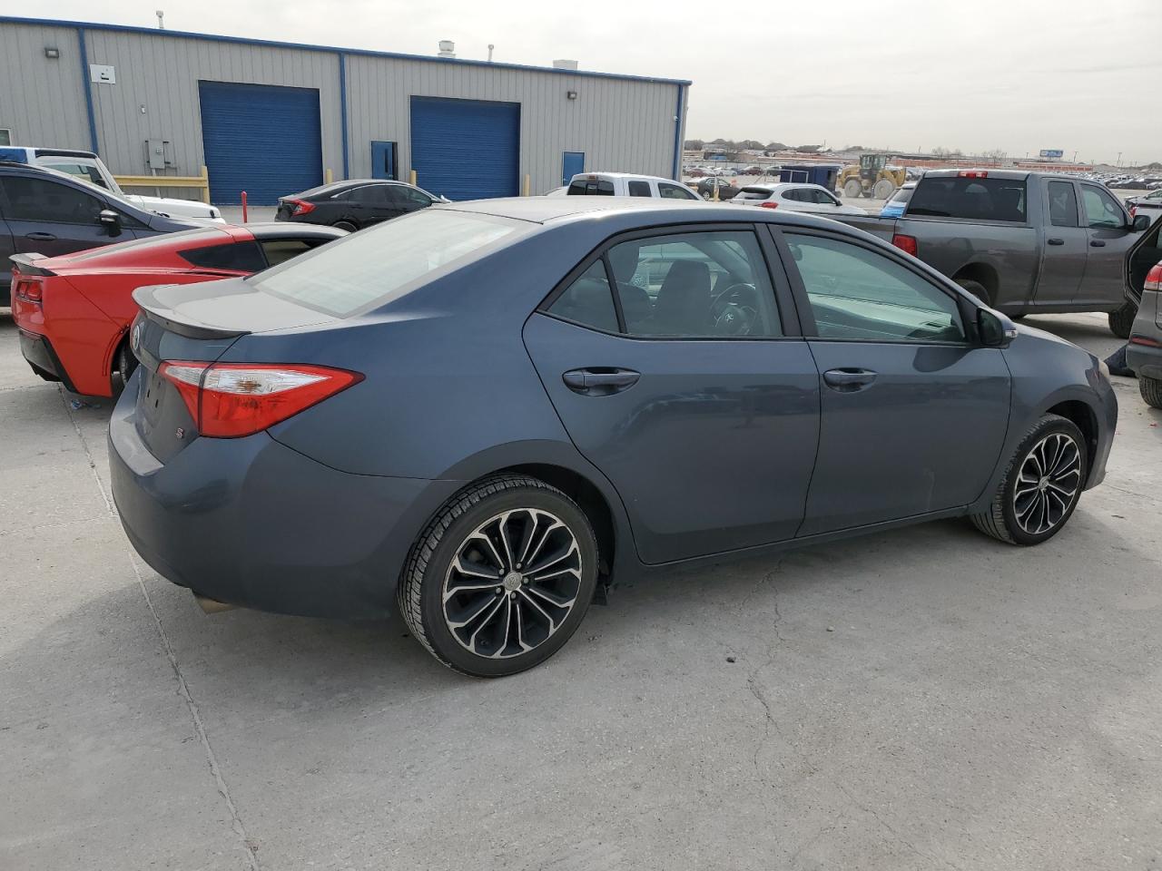 2015 Toyota Corolla - Image 3