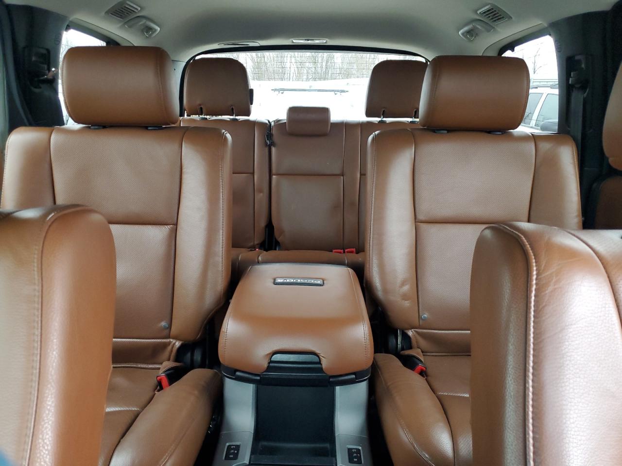 2013 Toyota Sequoia - Image 10