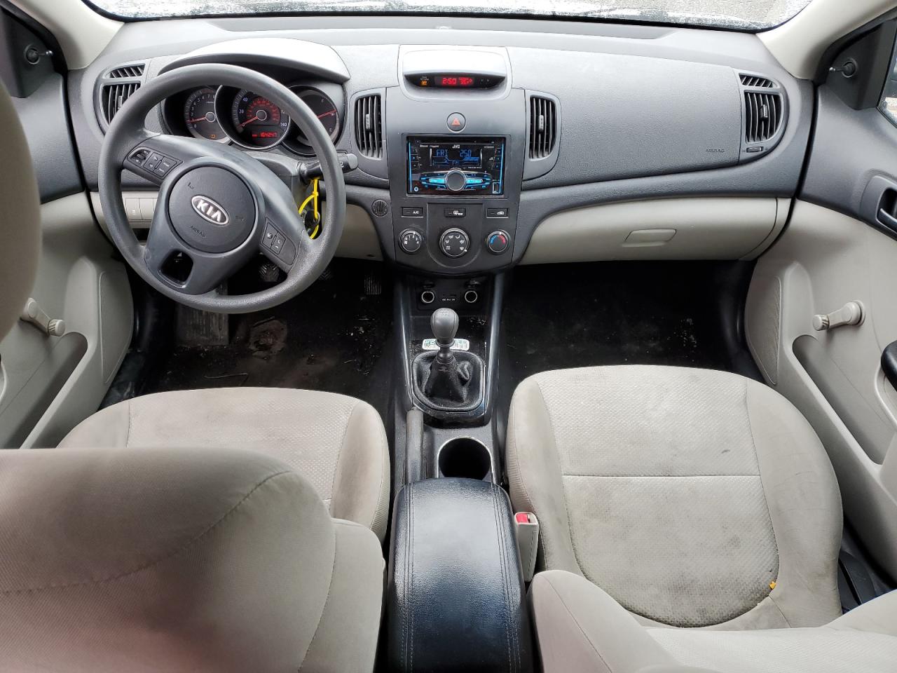 2012 Kia Forte - Image 8