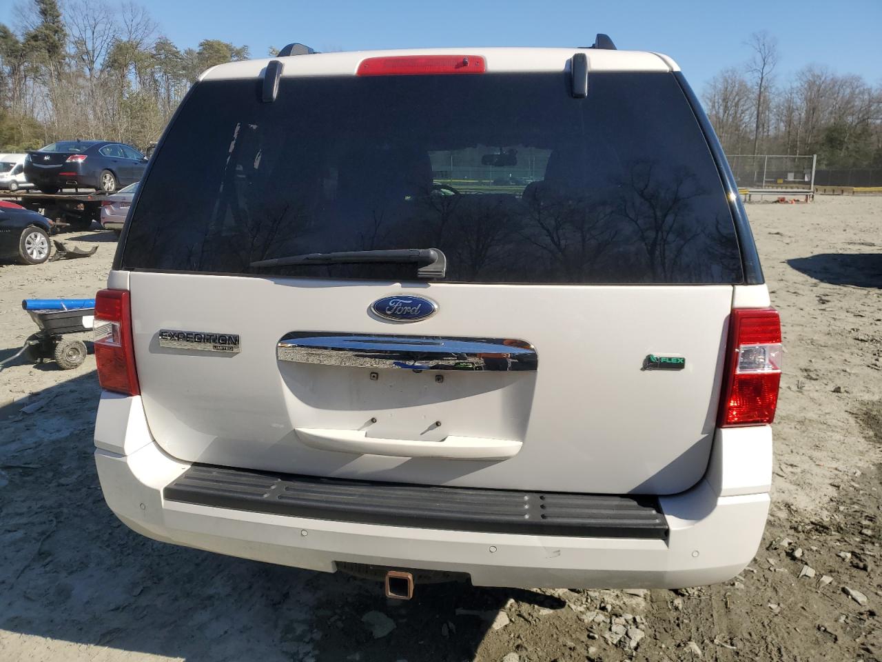 2014 Ford Expedition Limited VIN: 1FMJU2A50EEF65174 Lot: 47701935
