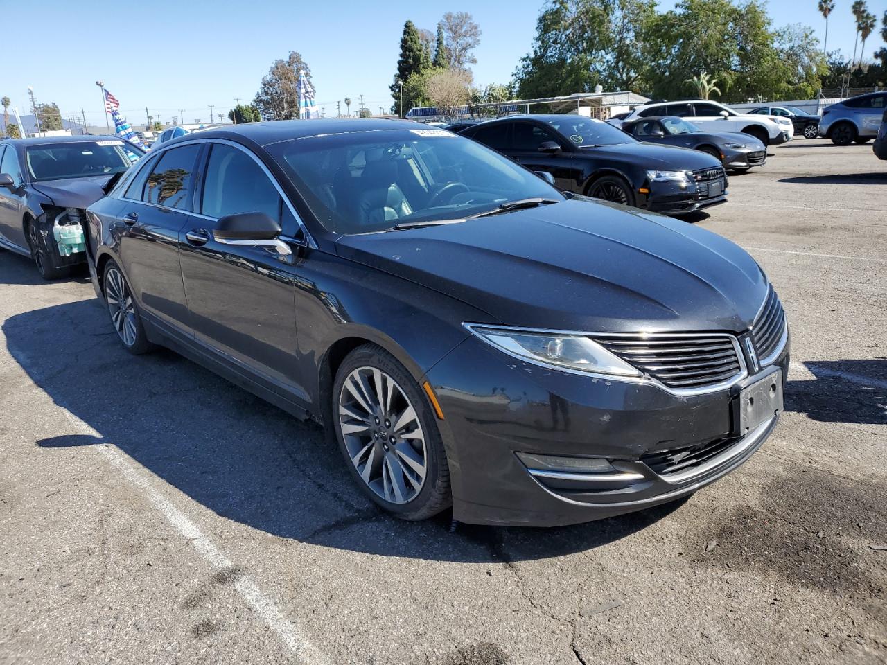 2016 Lincoln MKZ - Image 4