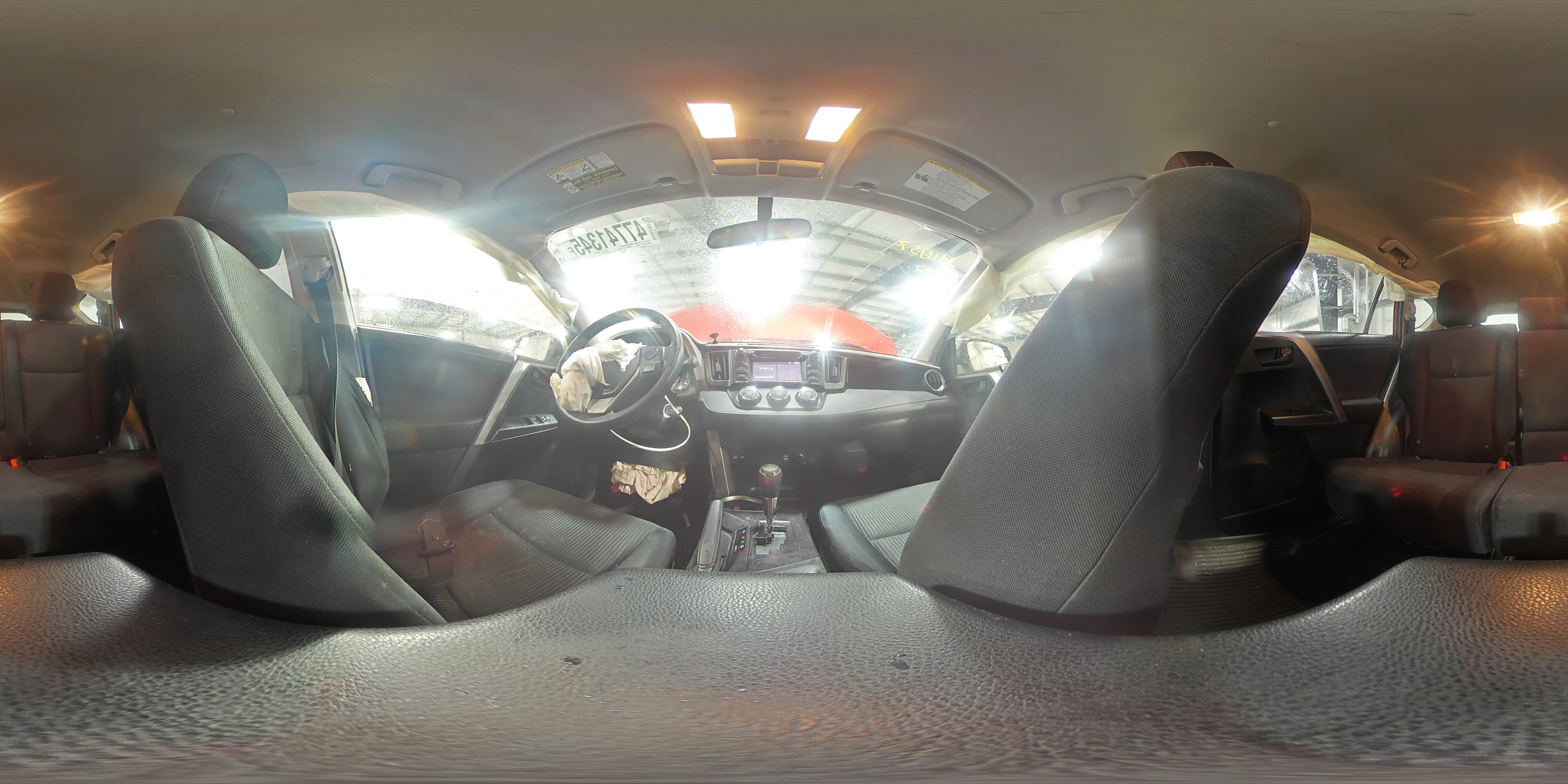 2016 Toyota RAV 4 - Image 15