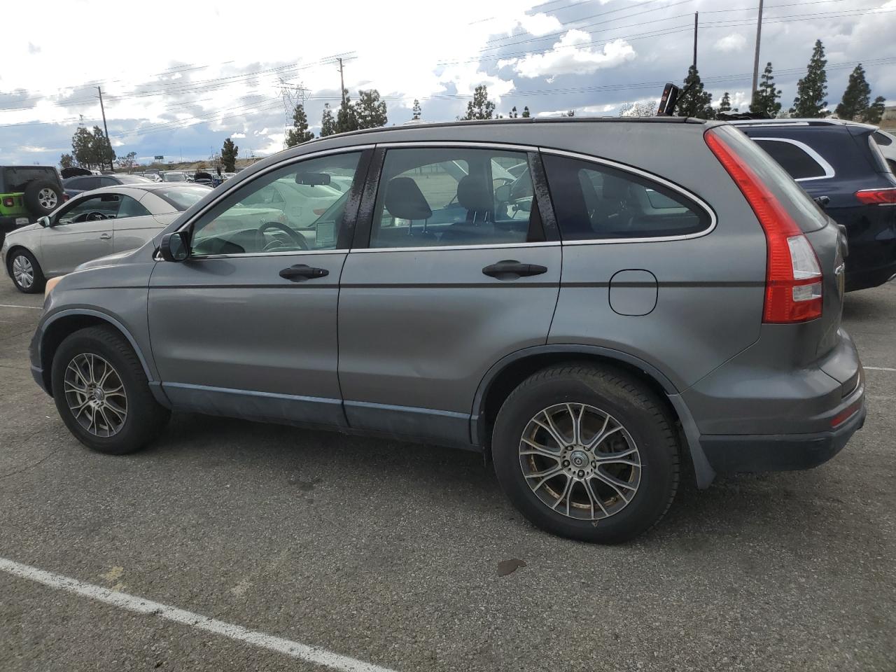 2010 Honda CR-V - Image 2
