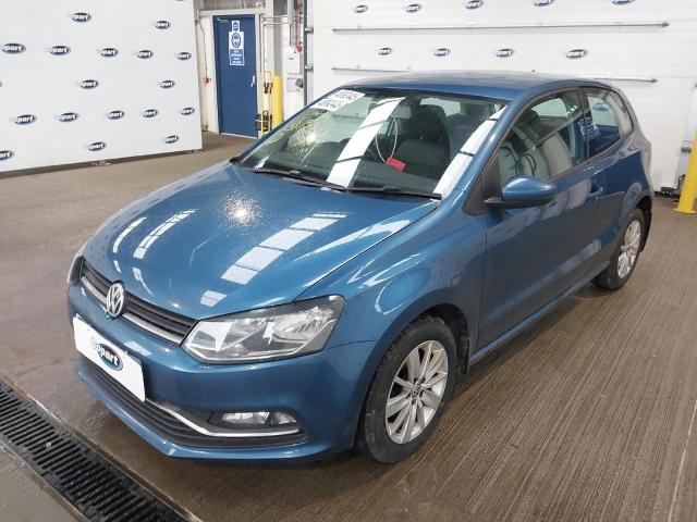 VOLKSWAGEN POLO SE TS 2015