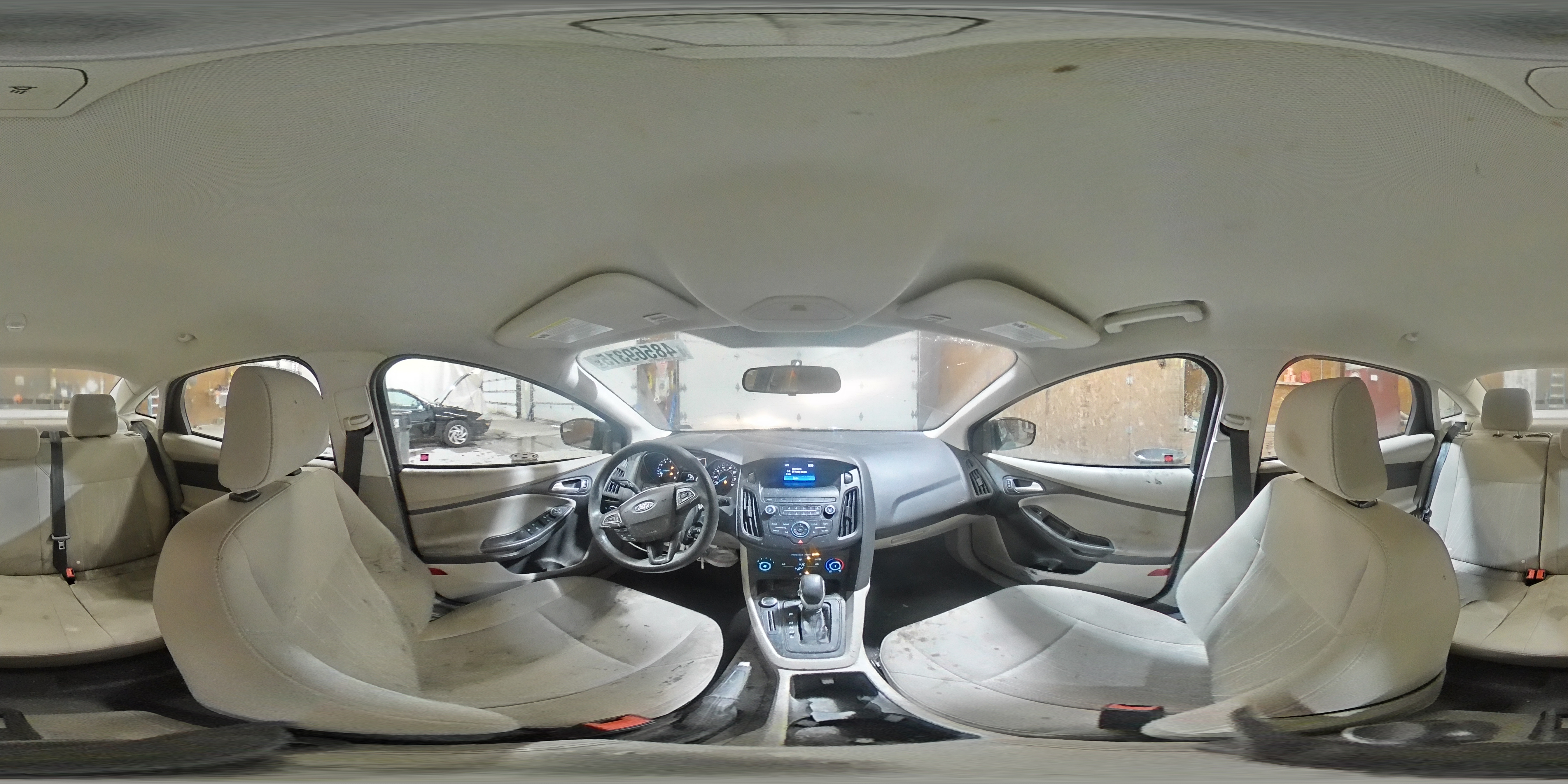 2018 Ford Focus - Image 15