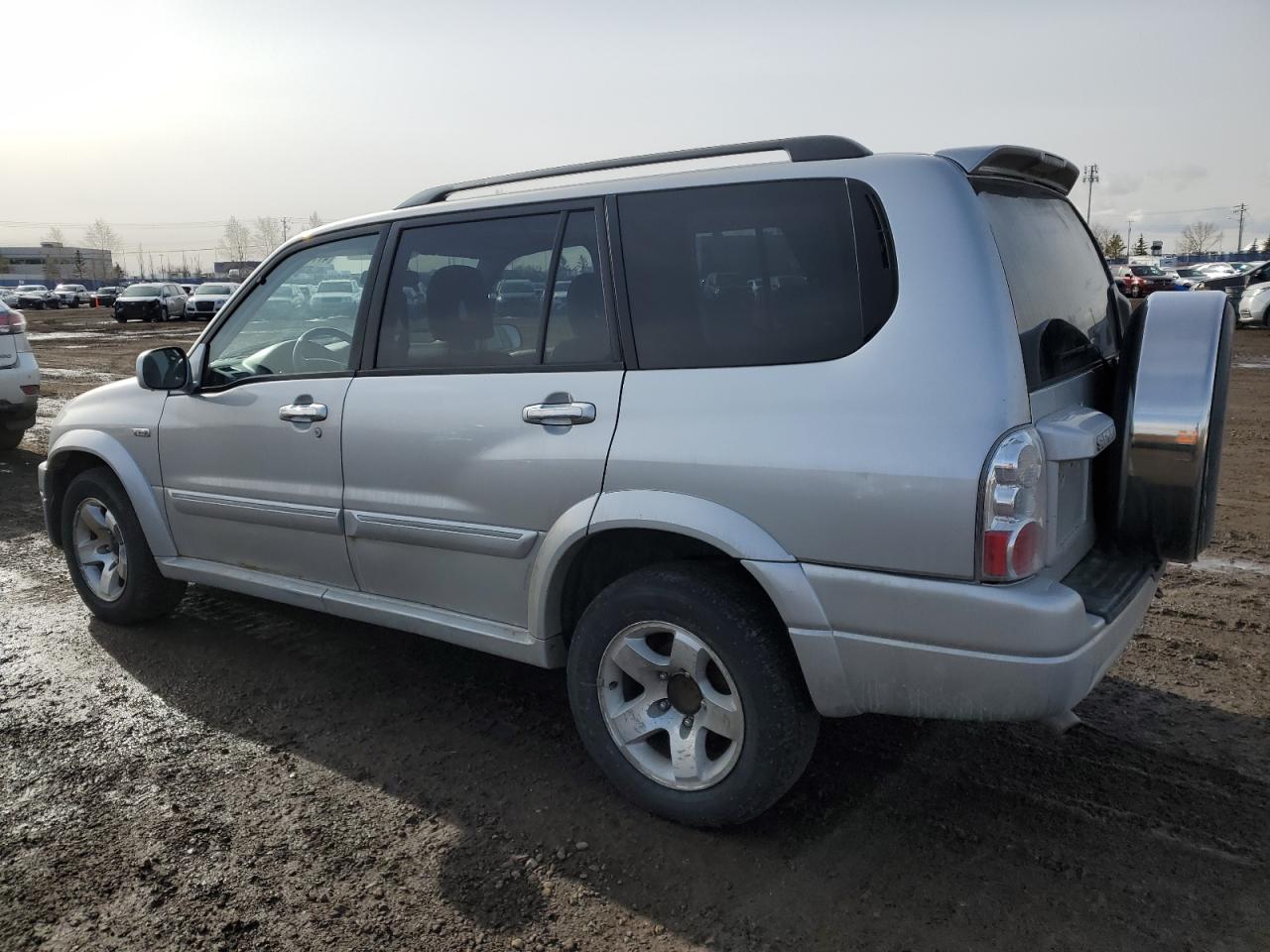 2004 Suzuki XL7 - Image 2