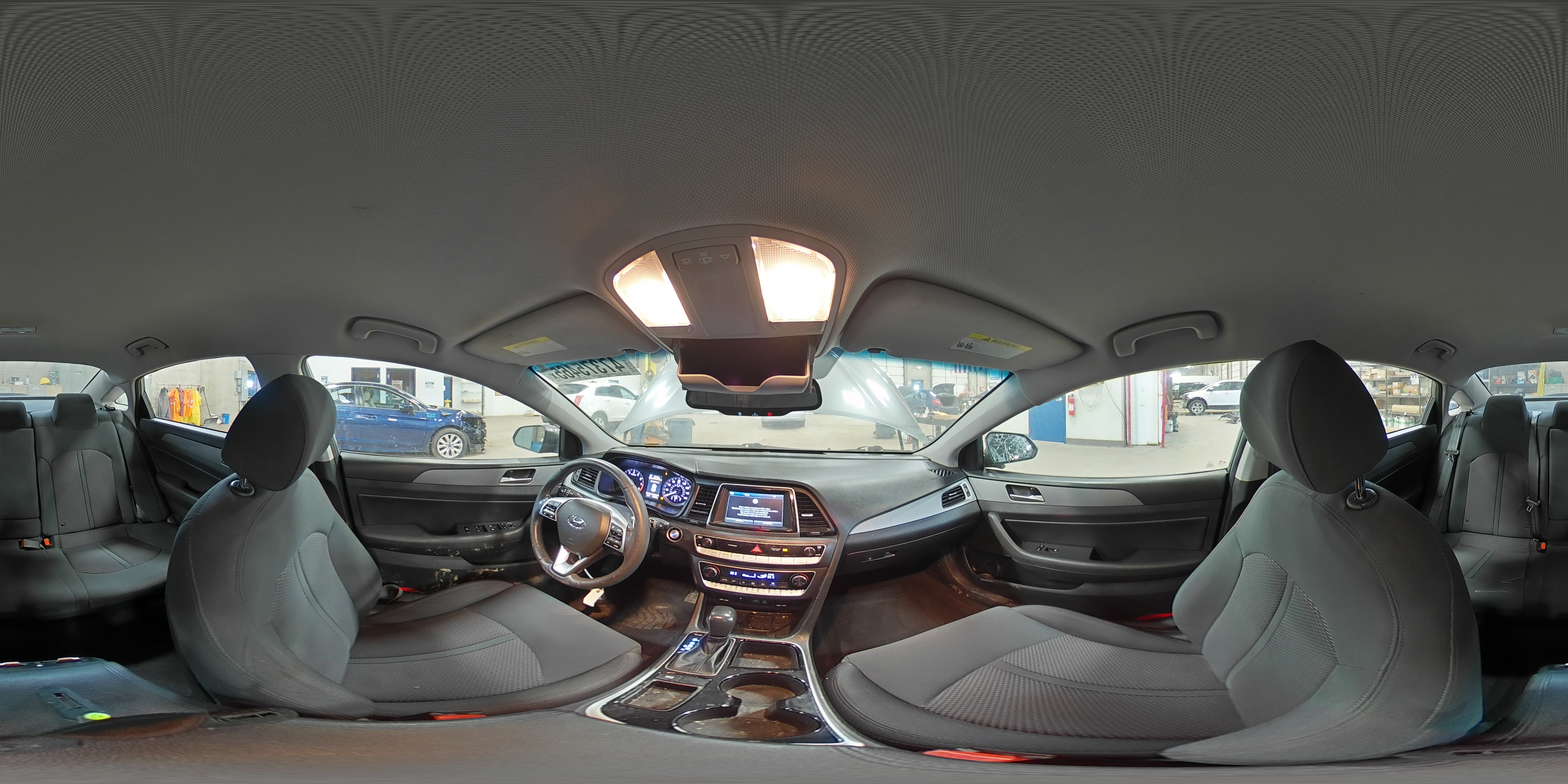 2019 Hyundai Sonata - Image 12