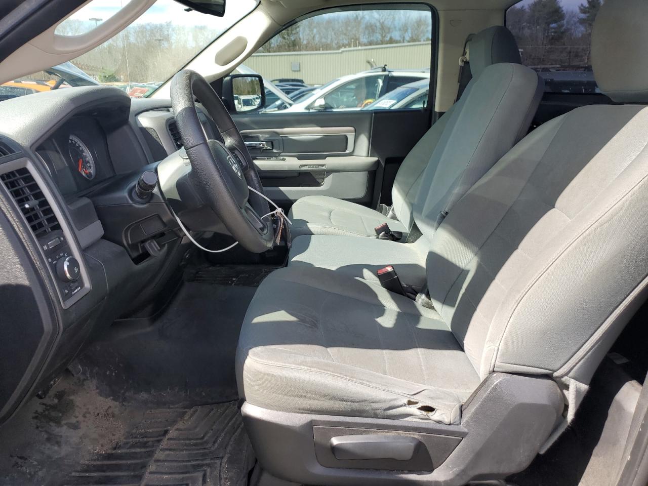 2015 RAM 1500 - Image 7