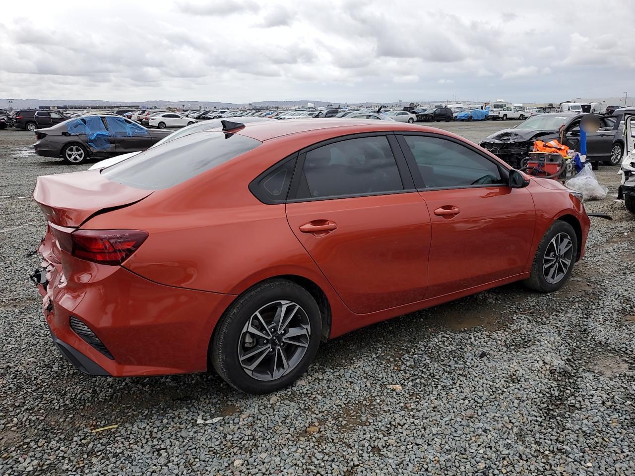 2023 Kia Forte - Image 3