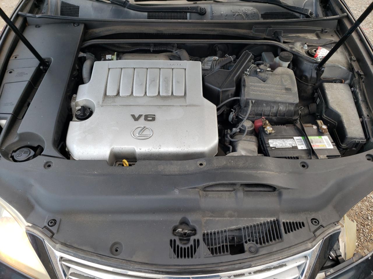 2011 Lexus ES - Image 11