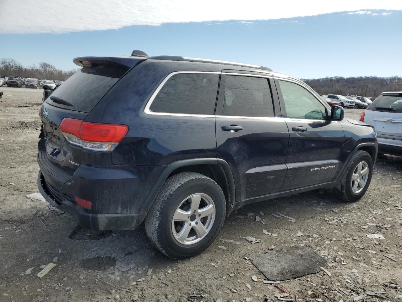 2016 Jeep Grand Cherokee - Image 3