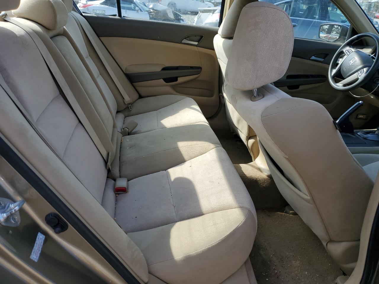 2009 Honda Accord - Image 10