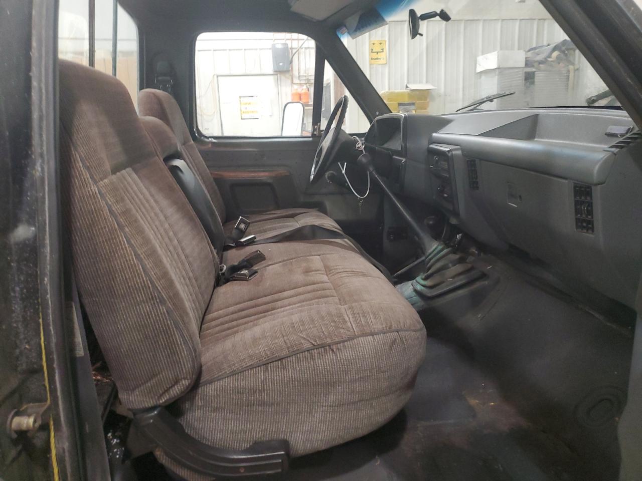 1991 Ford F-150 - Image 10