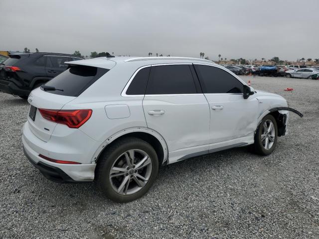  AUDI Q3 2020 Biały