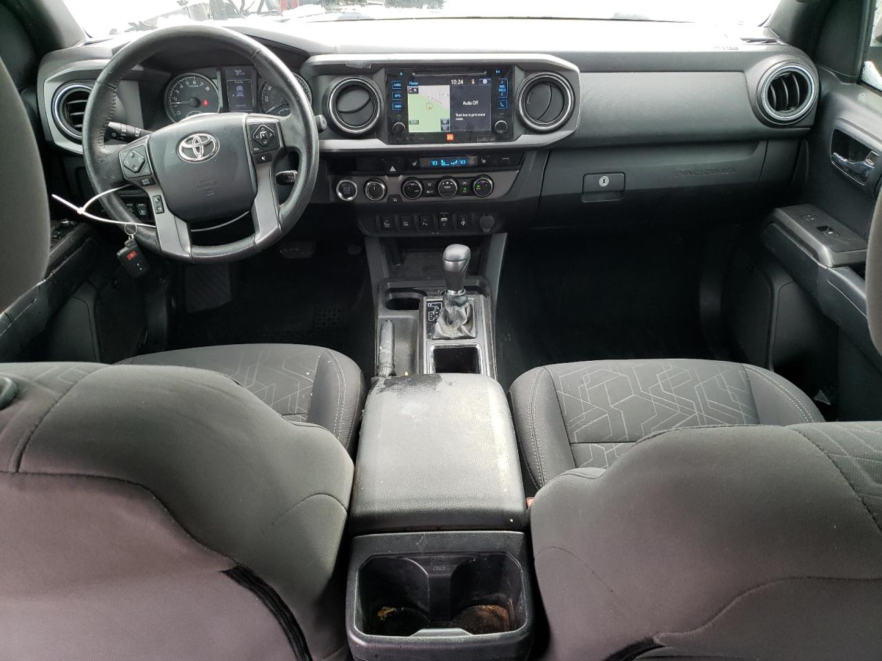 2017 Toyota Tacoma - Image 8