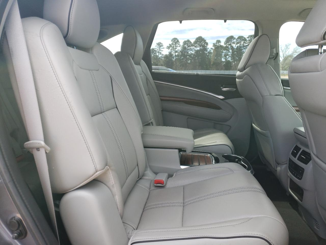 2018 Acura MDX - Image 11