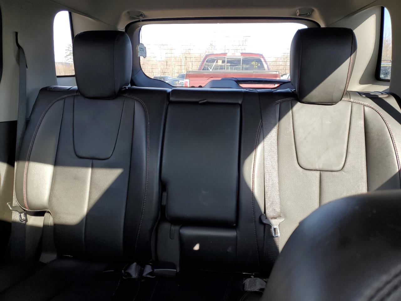 2015 GMC Terrain - Image 10