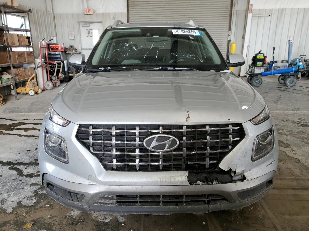 2022 Hyundai Venue - Image 5