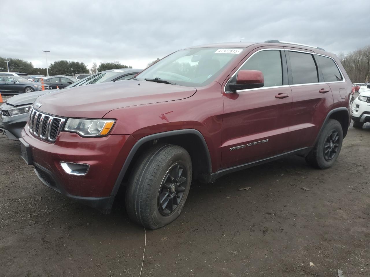 2018 Jeep Grand Cherokee Laredo zu verkaufen in East Granby, CT - Minor Dent/Scratches