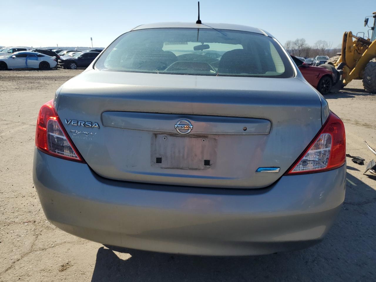 2012 Nissan Versa - Image 6