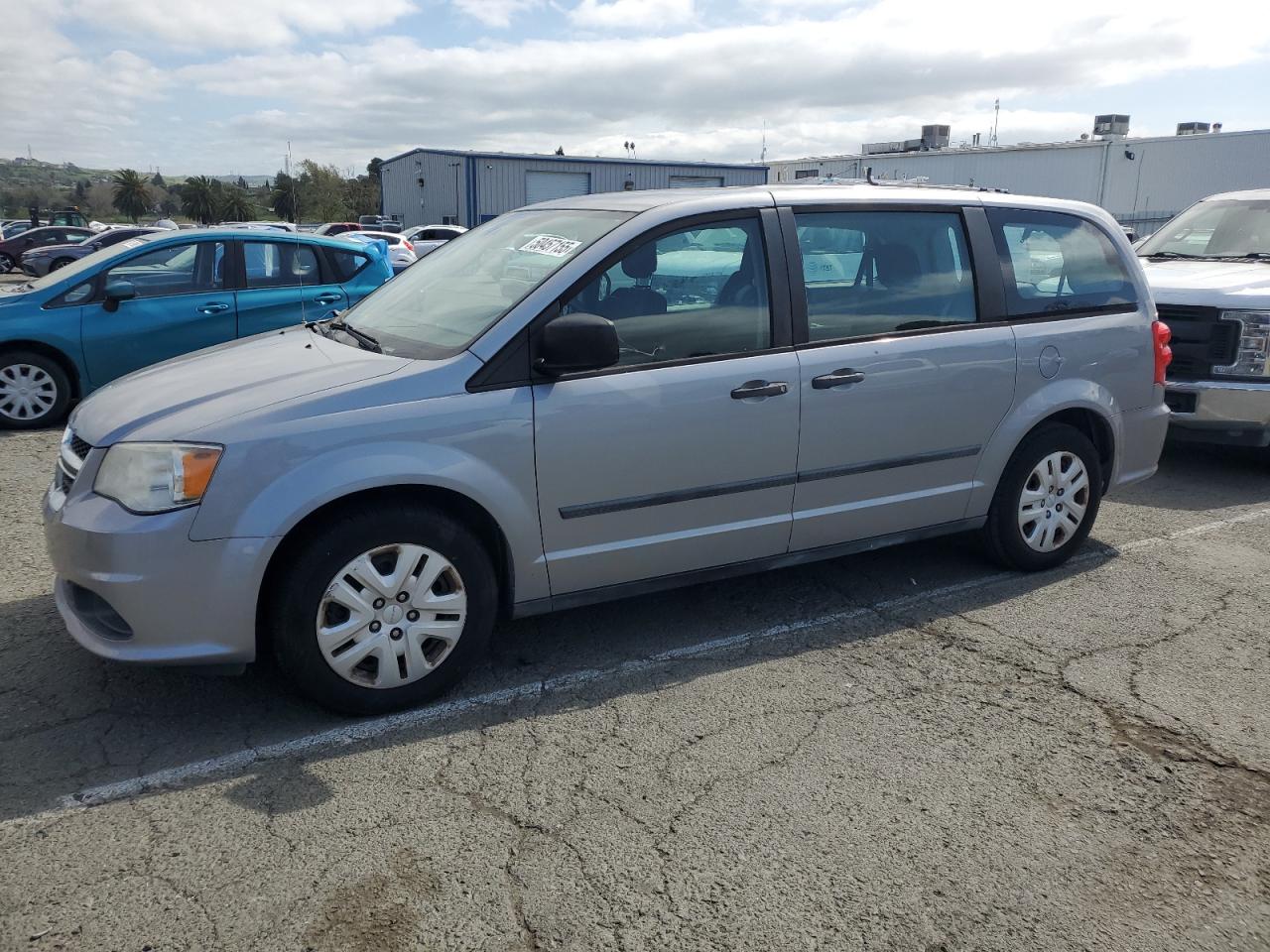 2014 Dodge Grand Caravan Se продається в Vallejo, CA - Minor Dent/Scratches