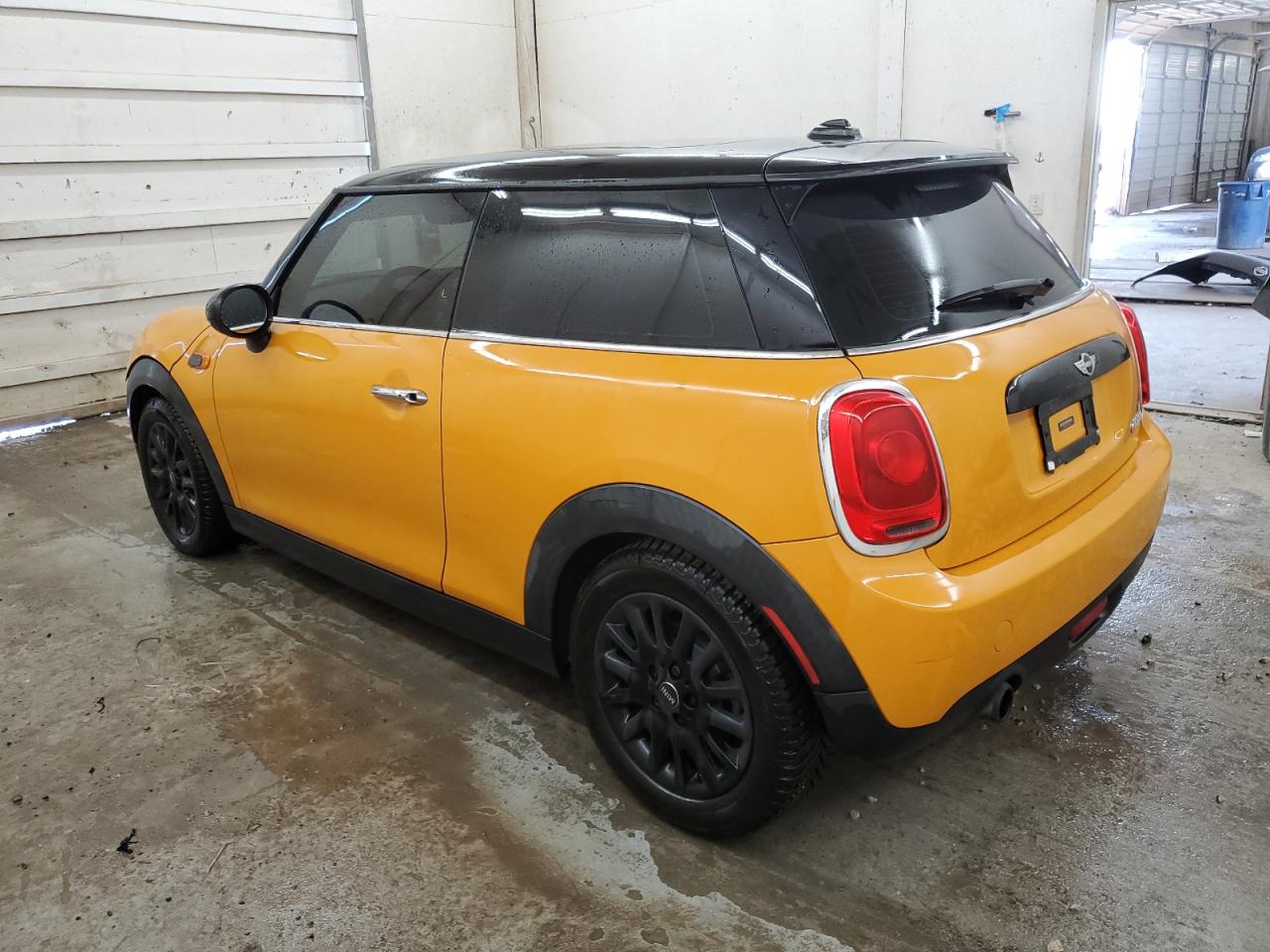 2016 MINI Cooper - Image 2