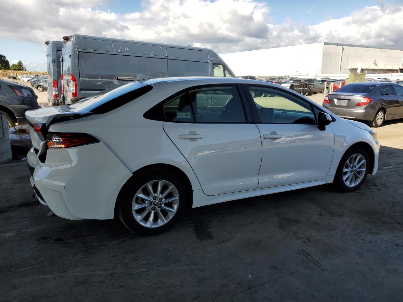 2021 Toyota Corolla - Image 3