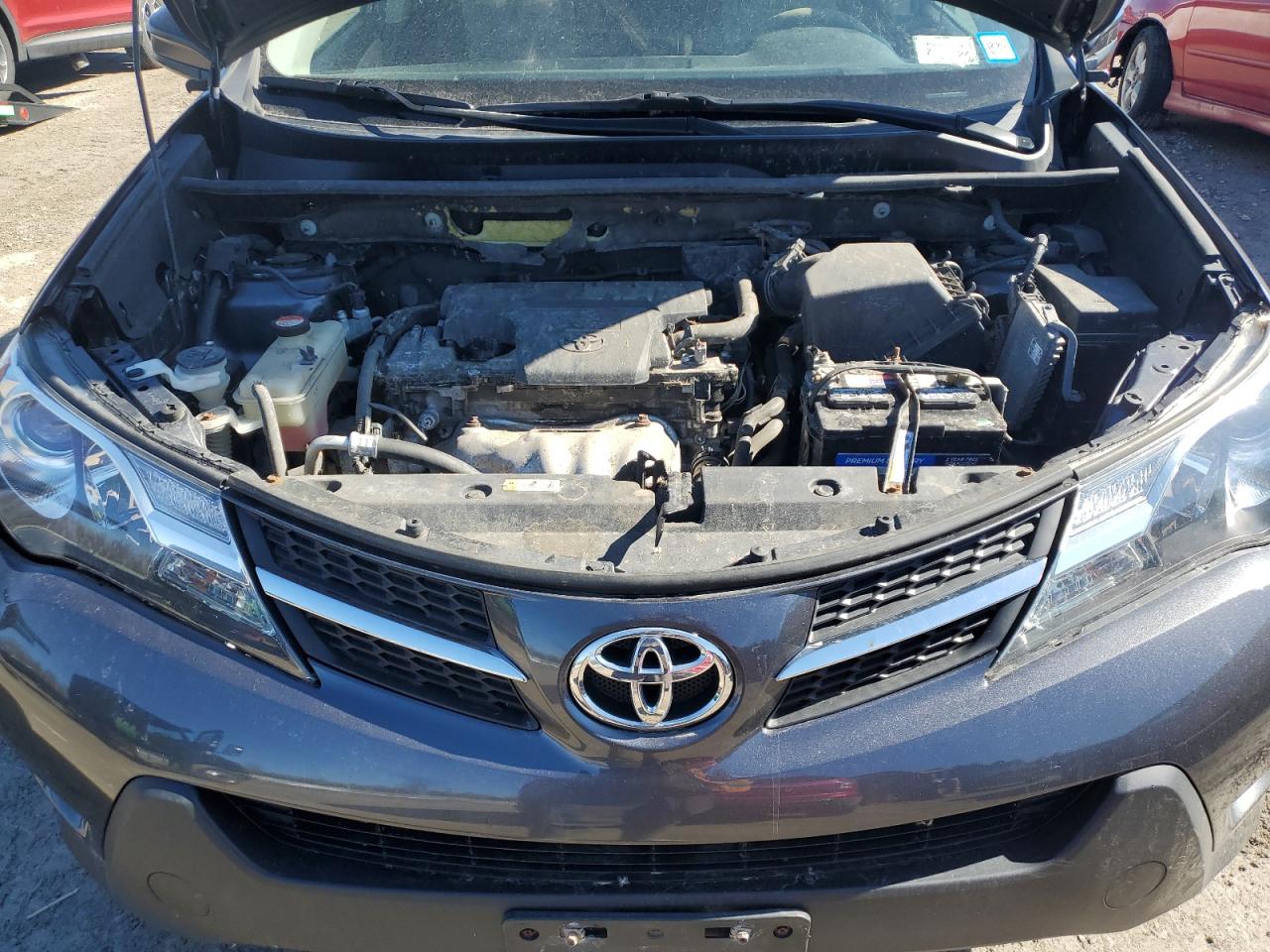 2015 Toyota RAV 4 - Image 12