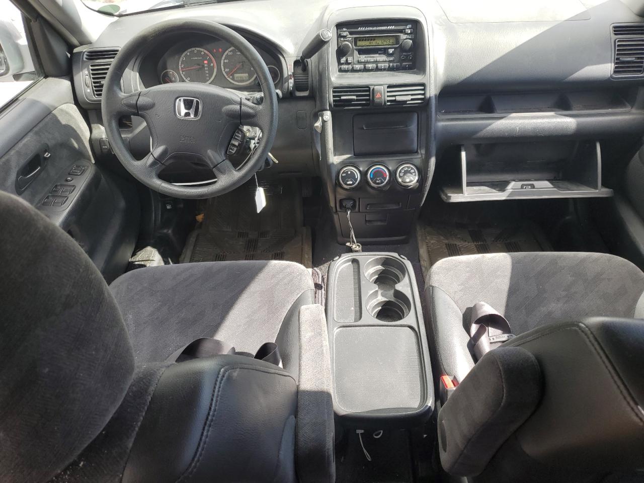 2003 Honda CR-V - Image 8