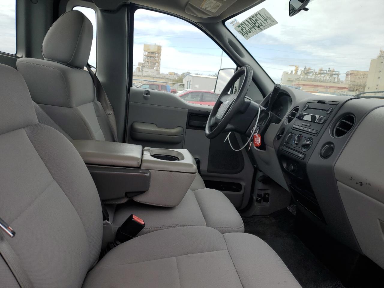 2006 Ford F-150 - Image 10