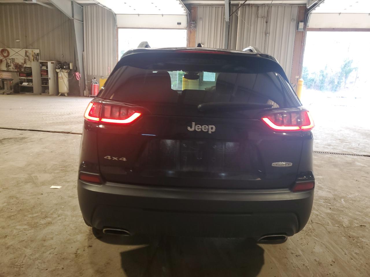 2021 Jeep Grand Cherokee - Image 6