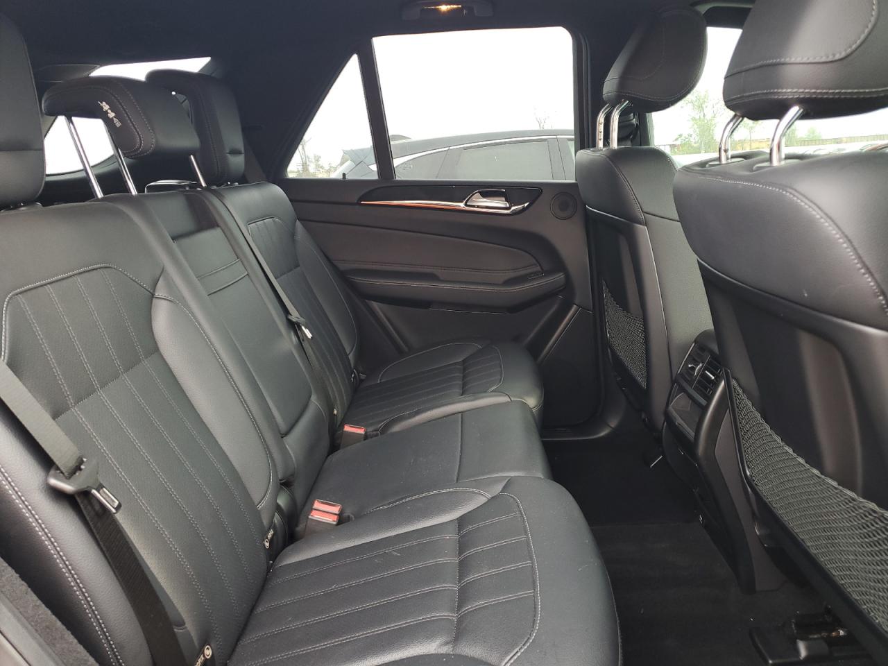 2018 Mercedes-Benz GLE - Image 11