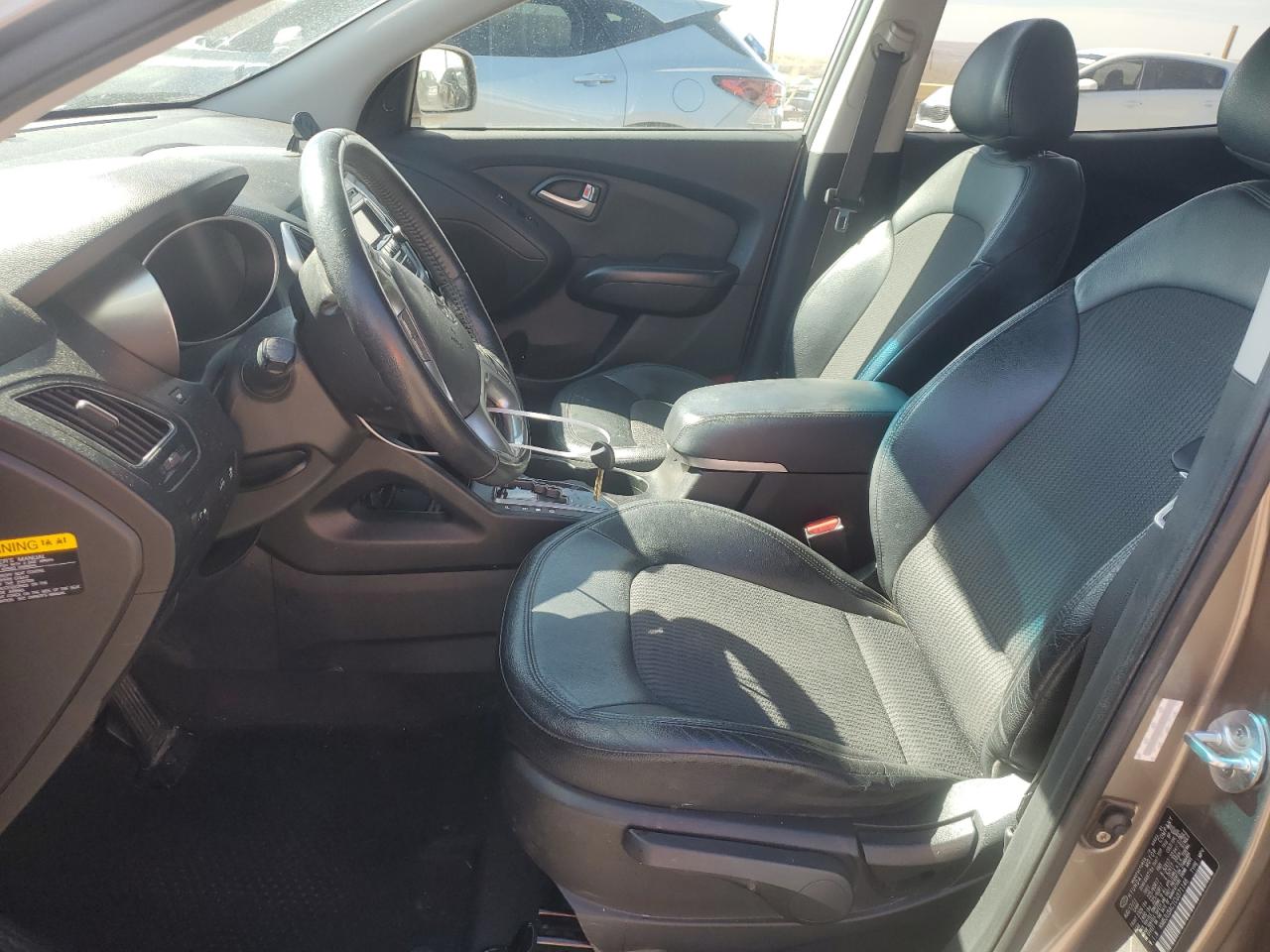 2012 Hyundai Tucson - Image 7