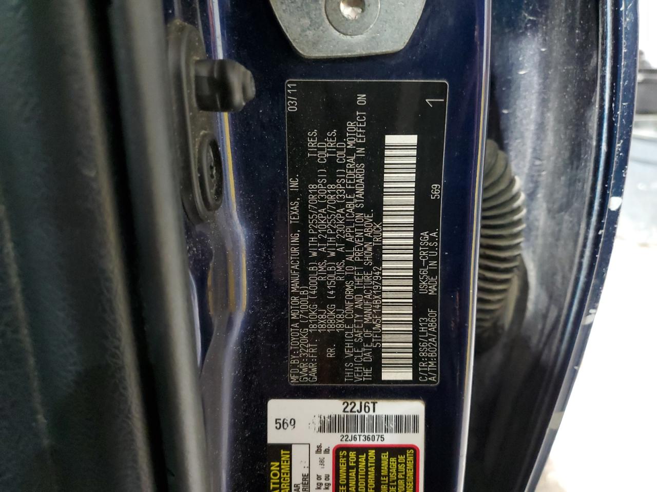 2011 Toyota Tundra - Image 12
