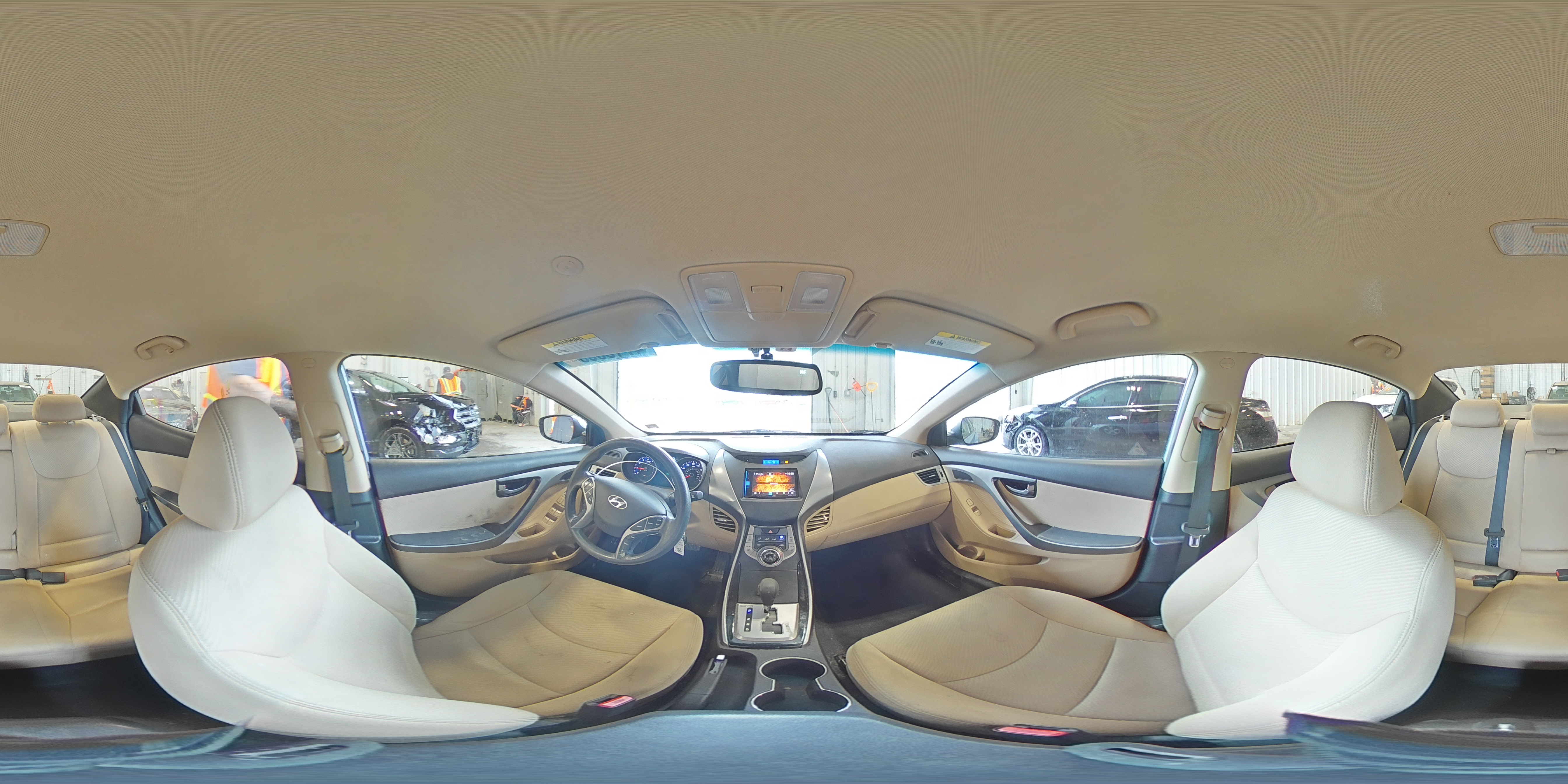 2013 Hyundai Elantra - Image 14