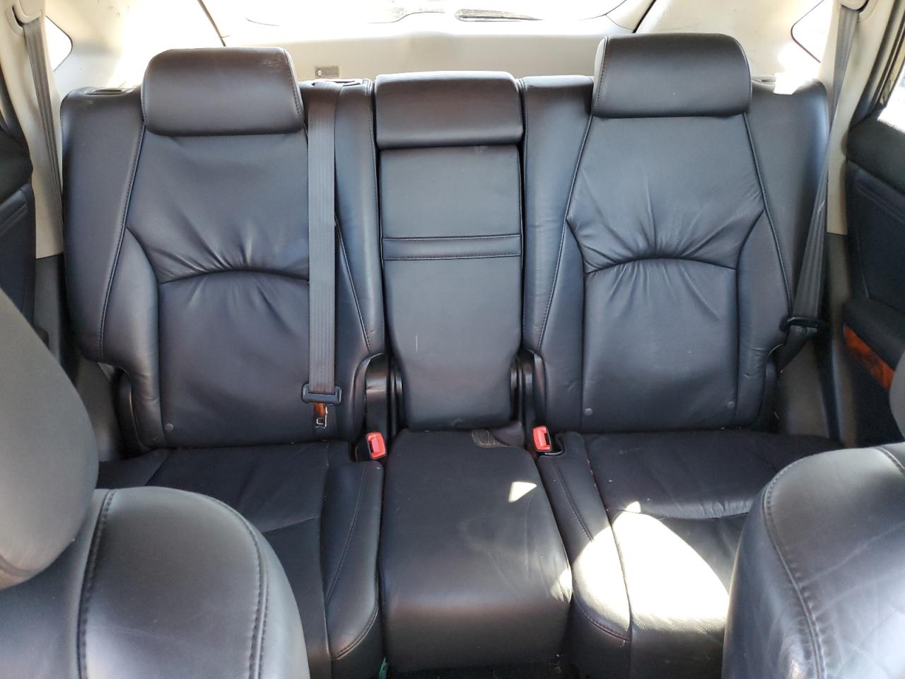 2009 Lexus RX - Image 10