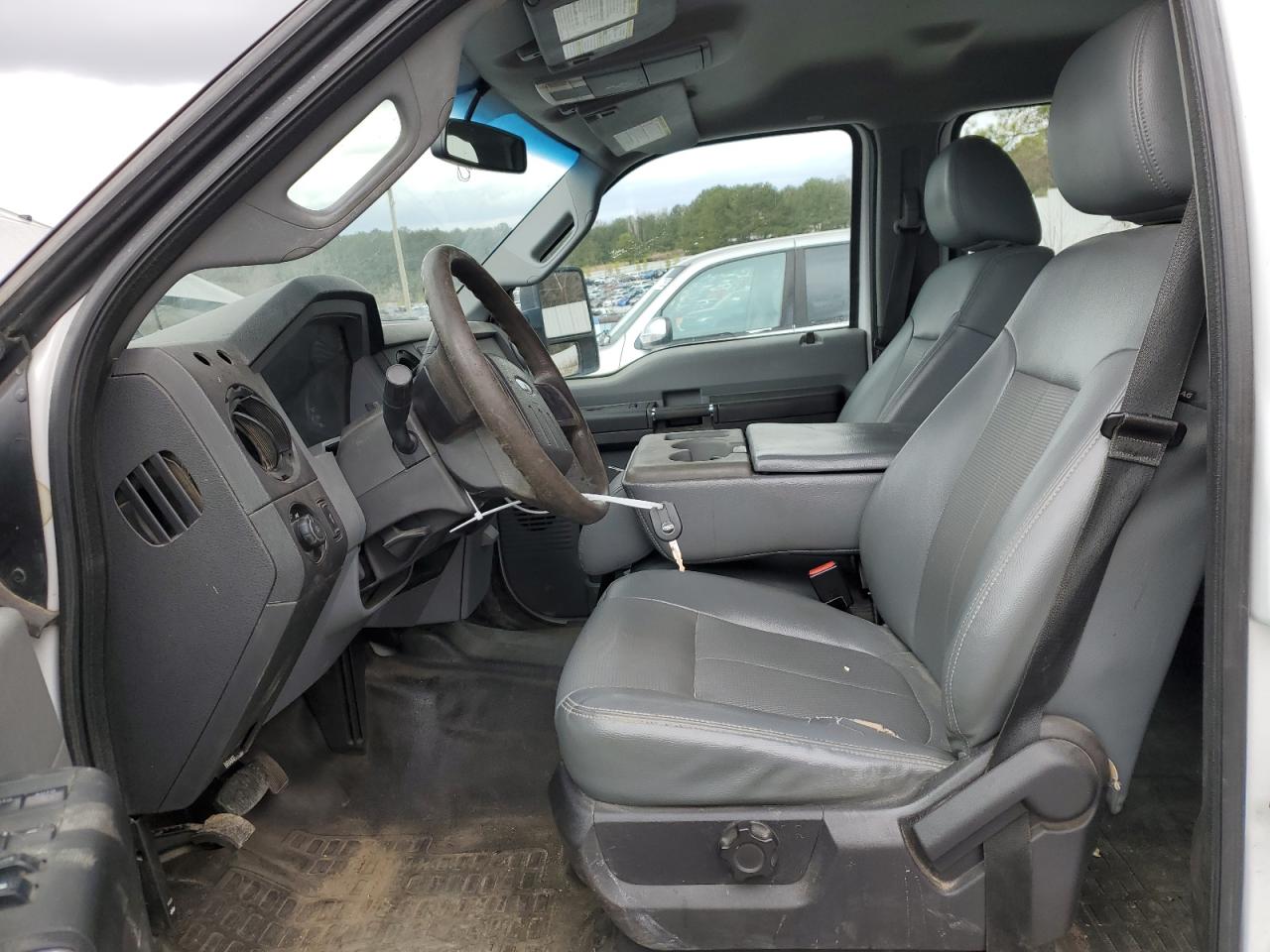 2015 Ford F250 - Image 7