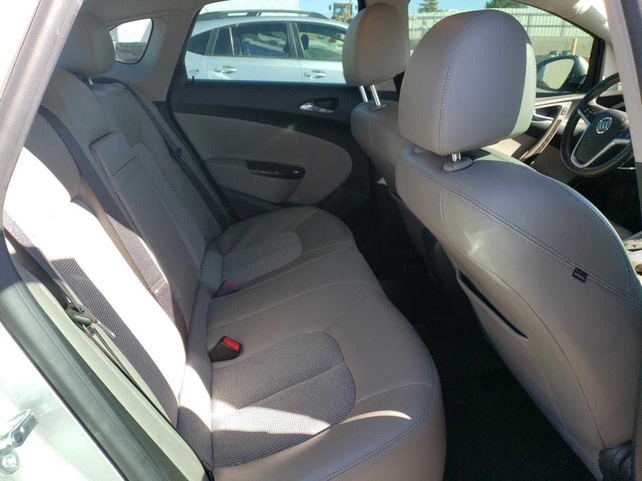 2015 Buick Verano - Image 11