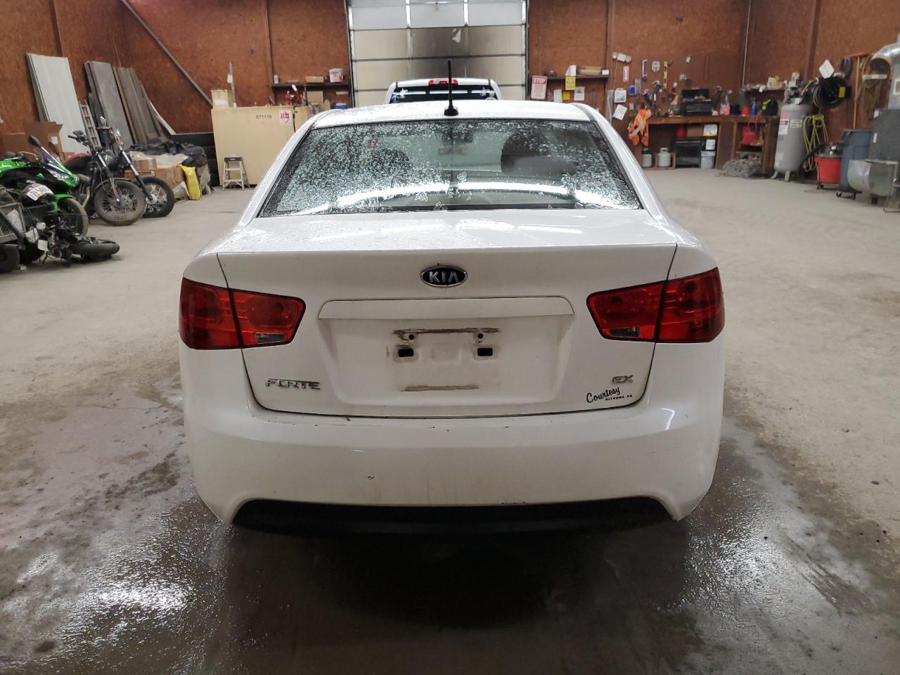 2012 Kia Forte - Image 6