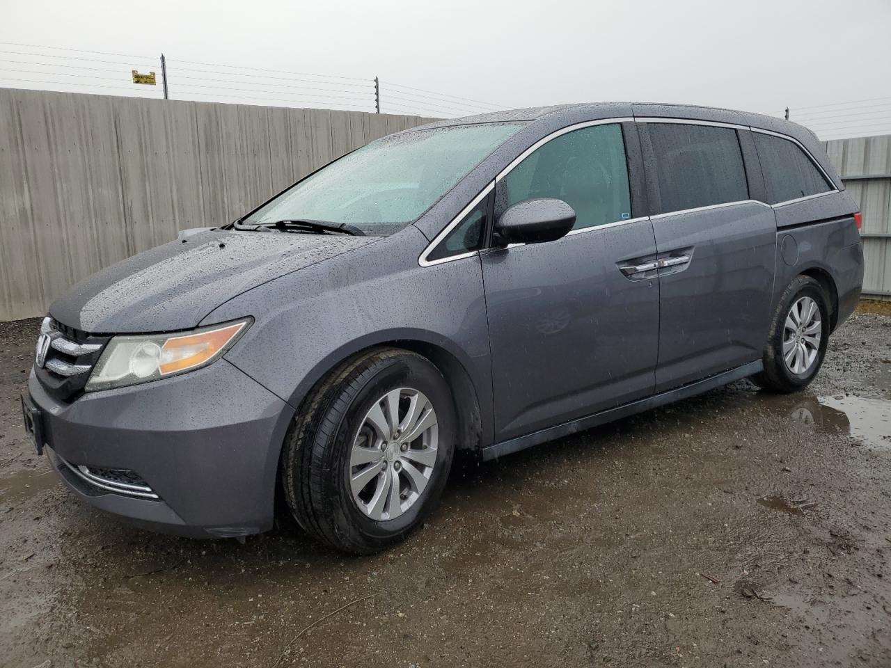 2015 Honda Odyssey - Image 1