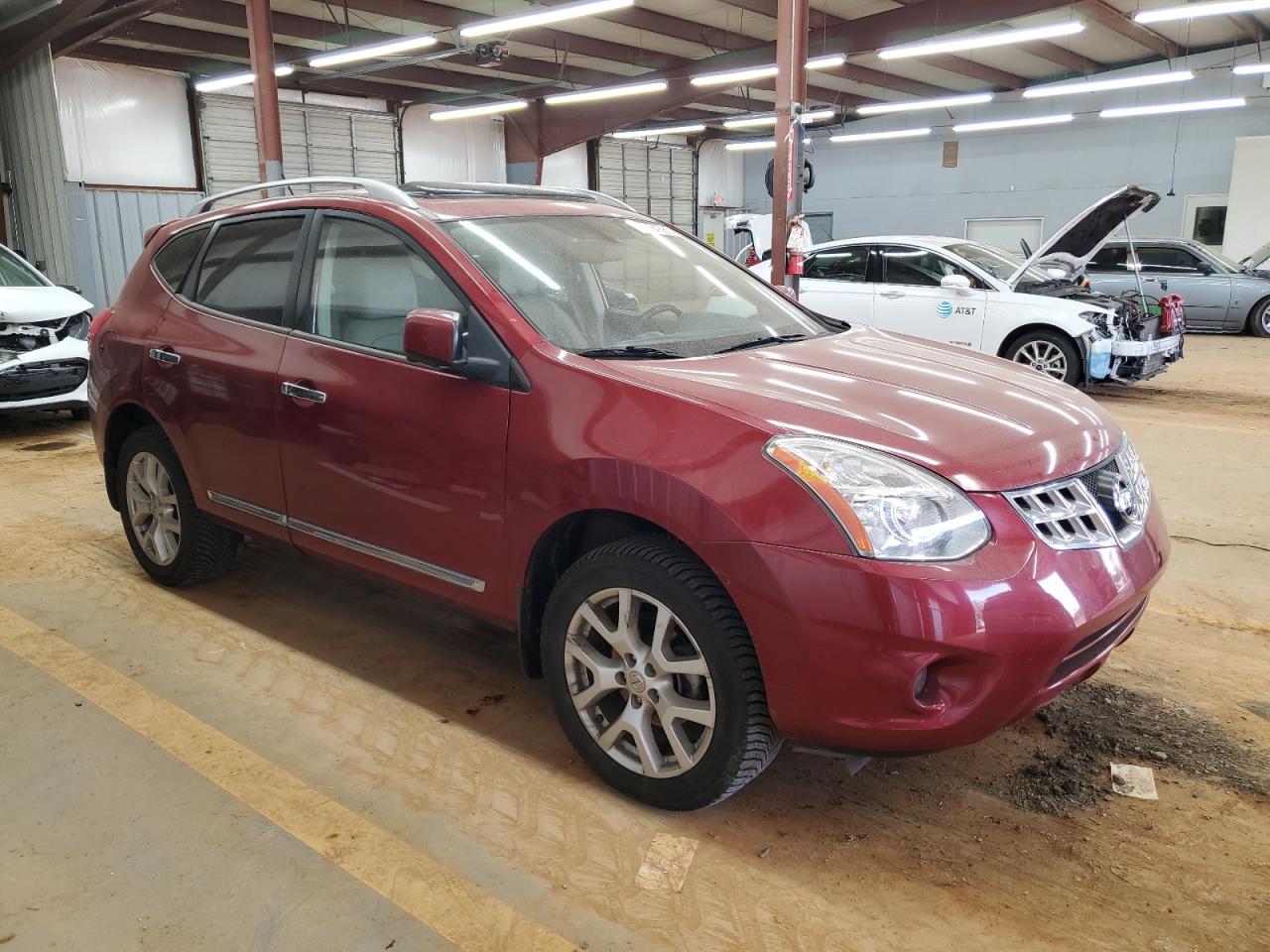 2013 Nissan Rogue - Image 4