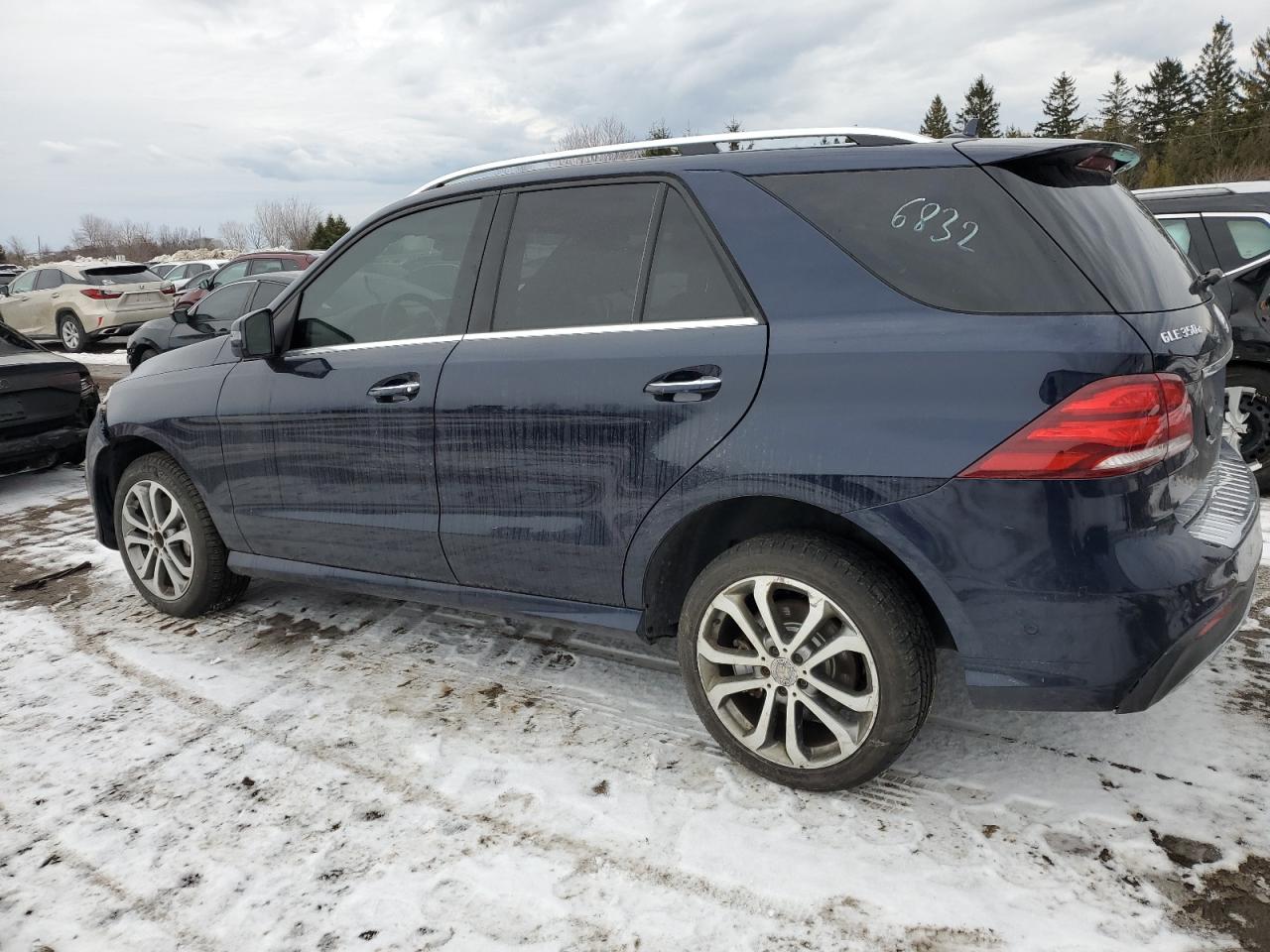 2016 Mercedes-Benz GLE - Image 2