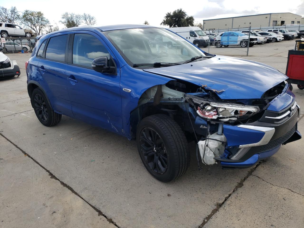 2018 Mitsubishi Outlander - Image 4