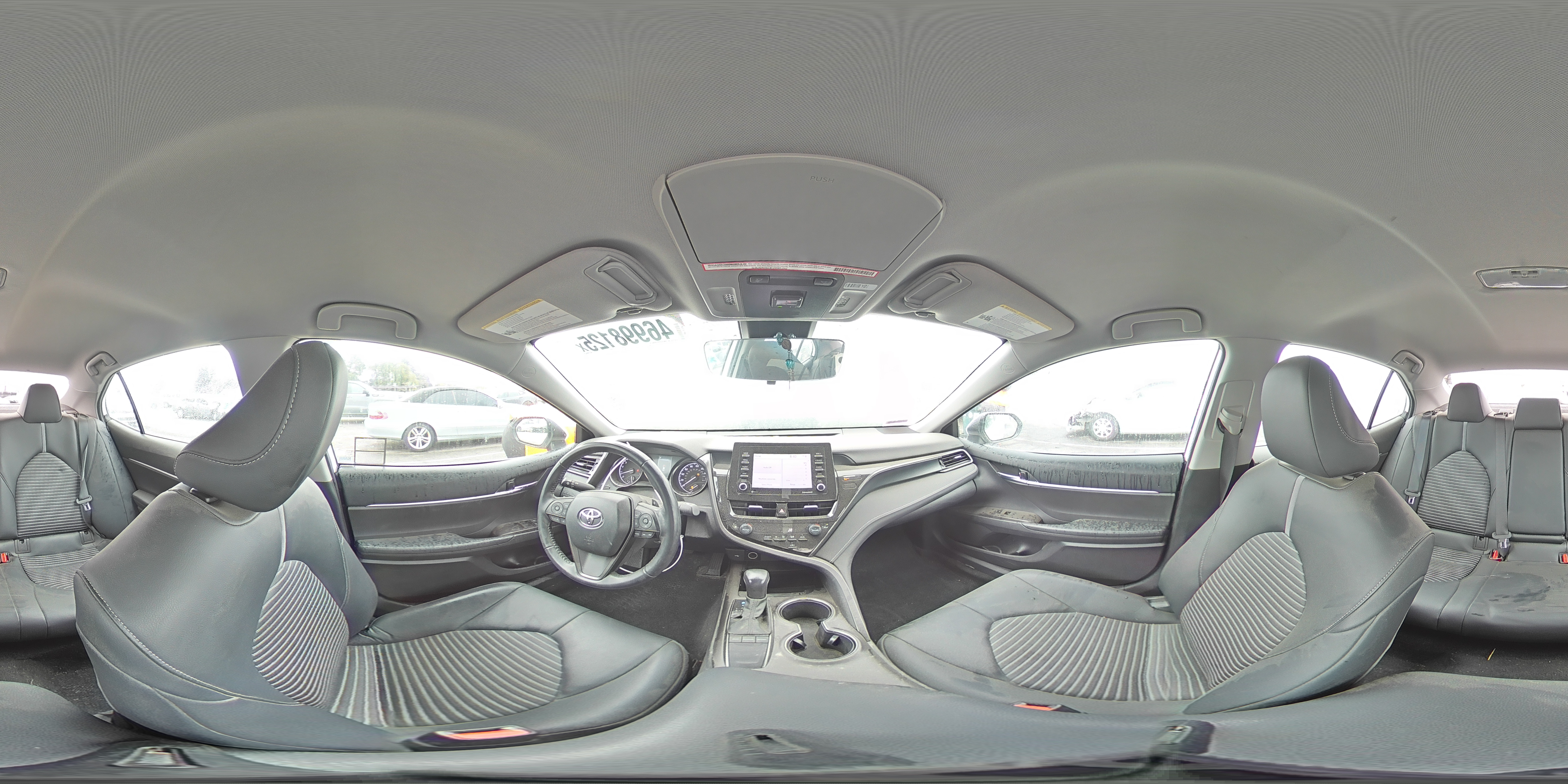 2022 Toyota Camry - Image 13