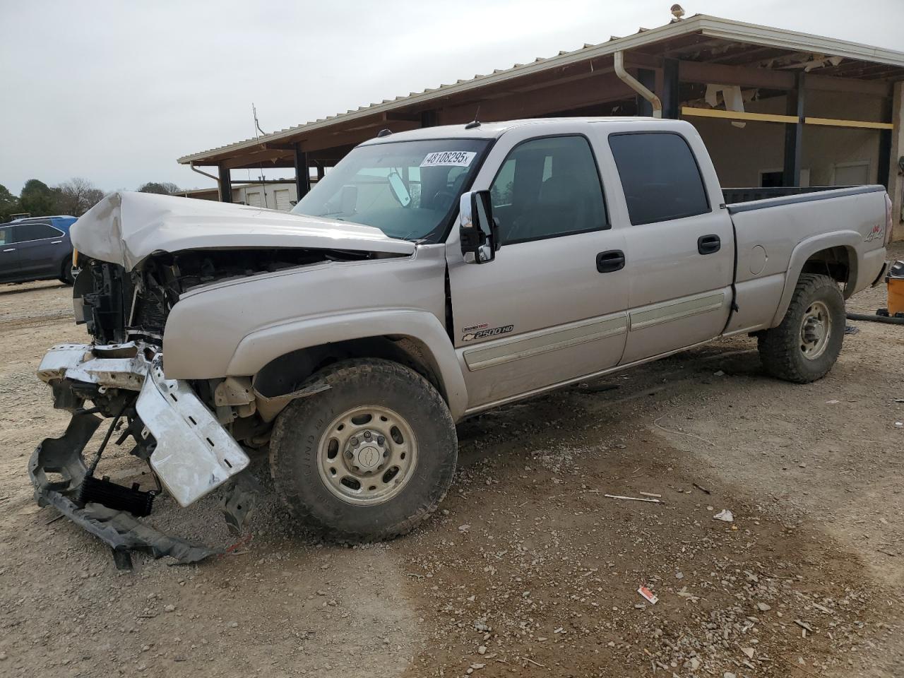 2005 Chevrolet Silverado - Image 1