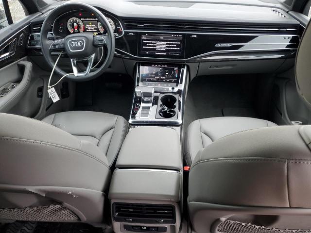  AUDI Q7 2023 Granatowy