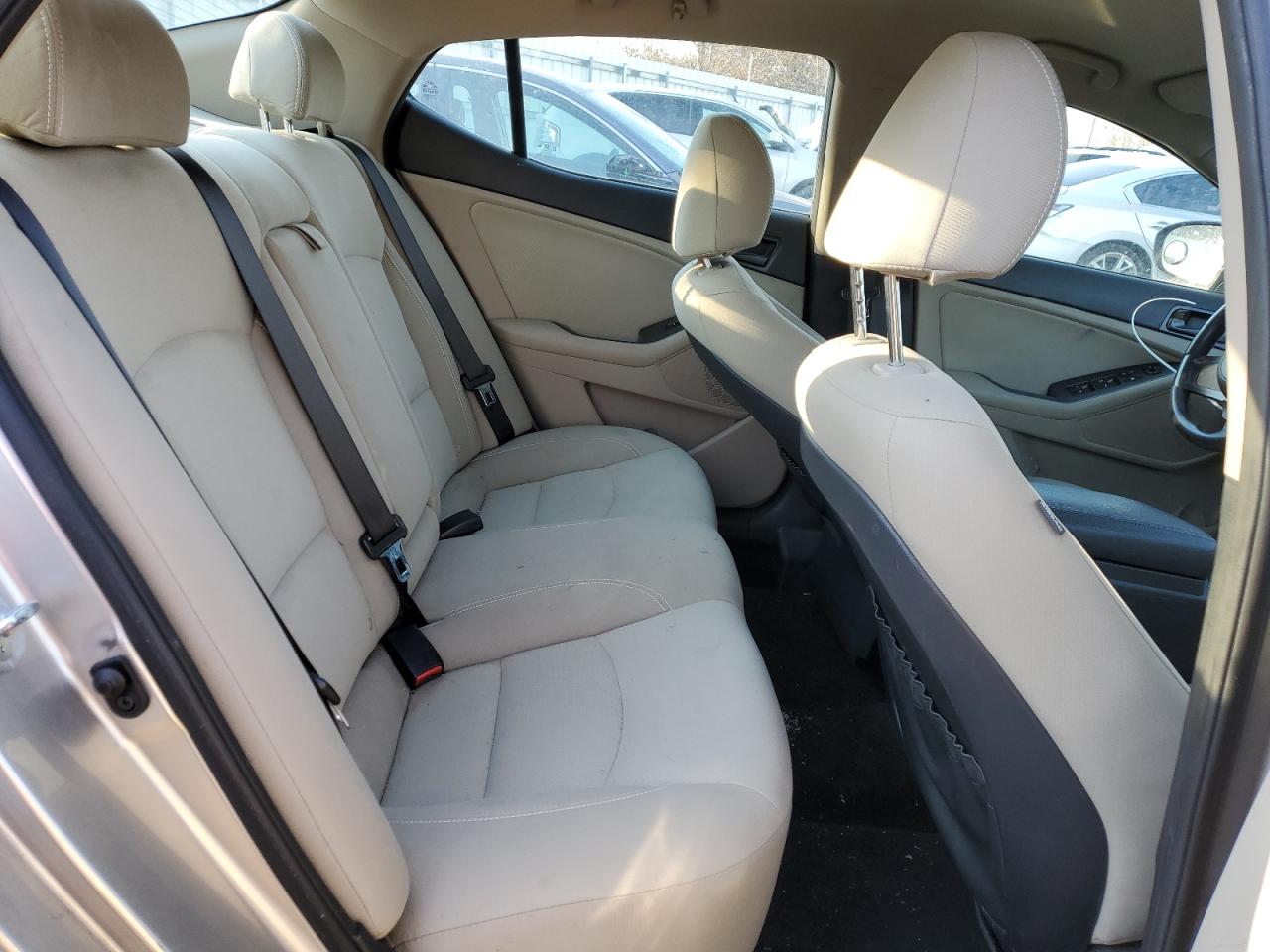 2014 Kia Optima - Image 10