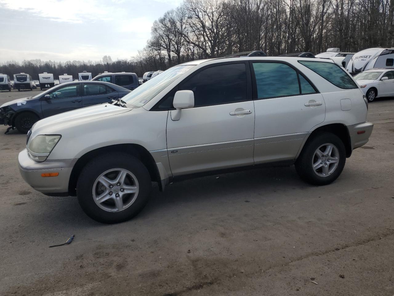 2002 Lexus RX - Image 1