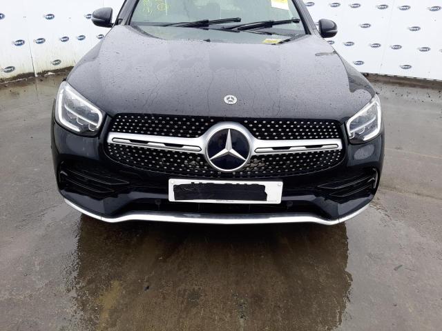 2022 MERCEDES BENZ GLC 300 AM
