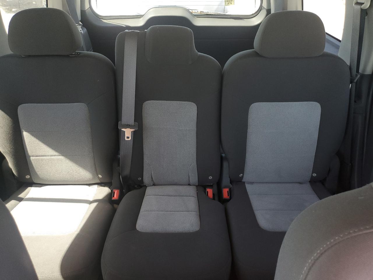 2003 Ford Expedition - Image 10
